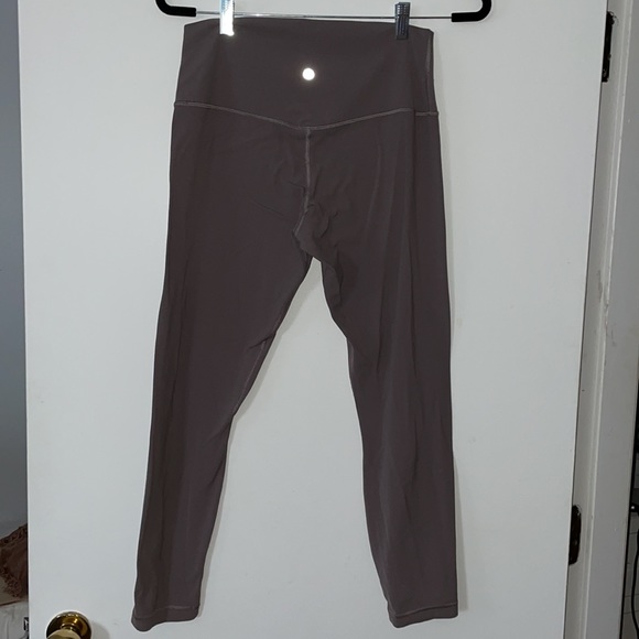 lululemon leggings - Picture 2 of 4